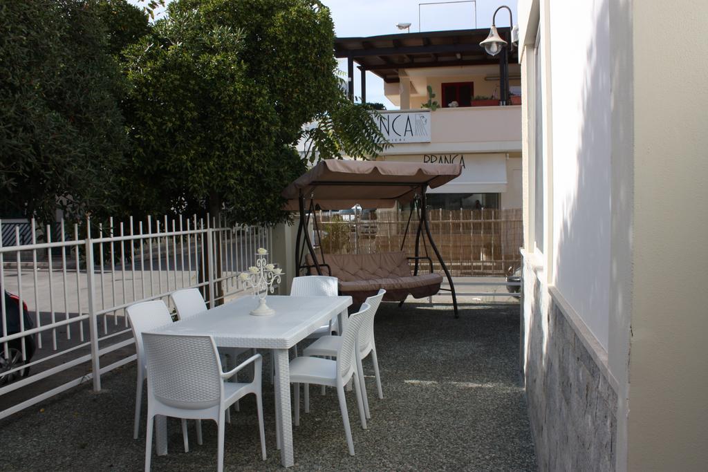 Villetta Angela Torre San Giovanni Ugento Exterior photo